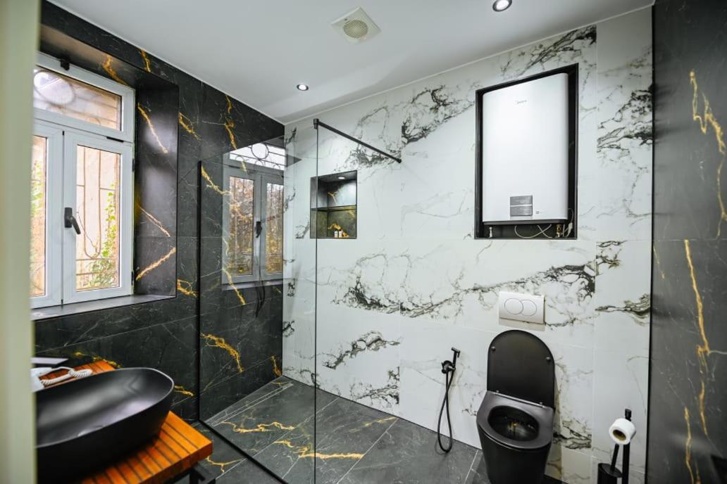 Mon Ami Boutique Hotel Σκόδρα Εξωτερικό φωτογραφία