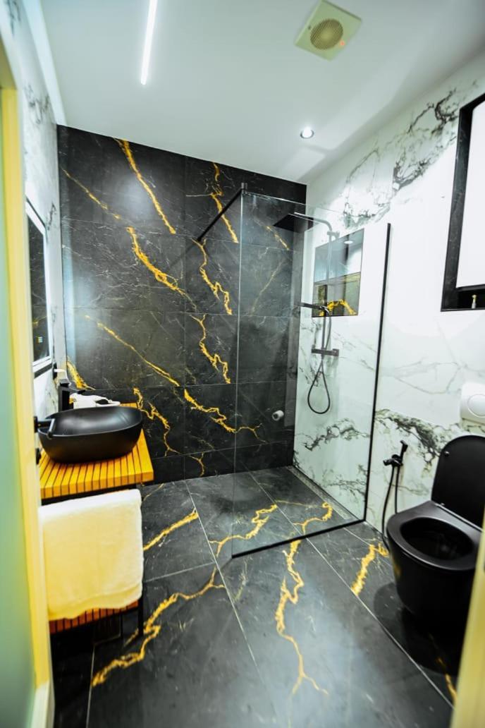 Mon Ami Boutique Hotel Σκόδρα Εξωτερικό φωτογραφία